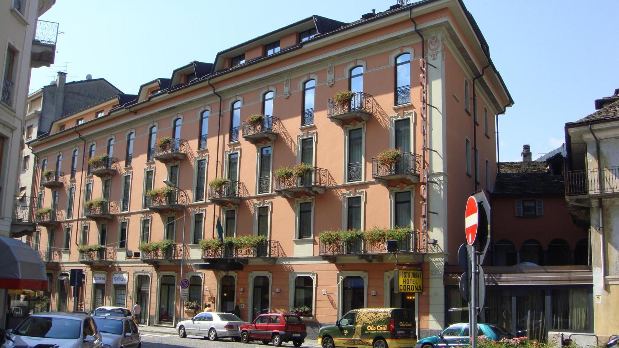 Albergo Corona Domodossola Zewnętrze zdjęcie